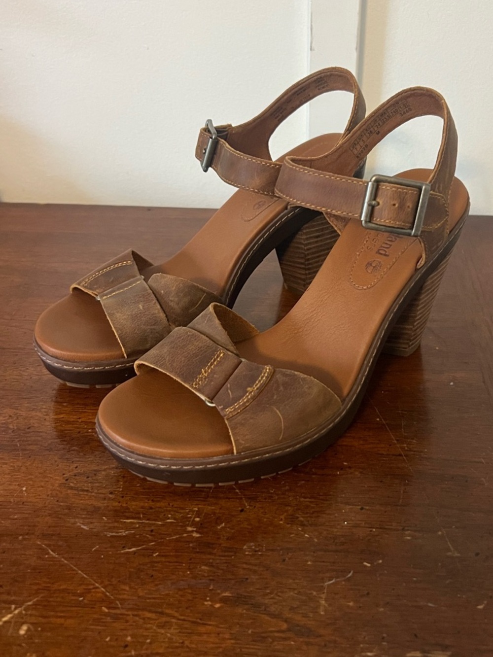 Timberlands Brown Leather Strappy Block Heel Sandals size 7